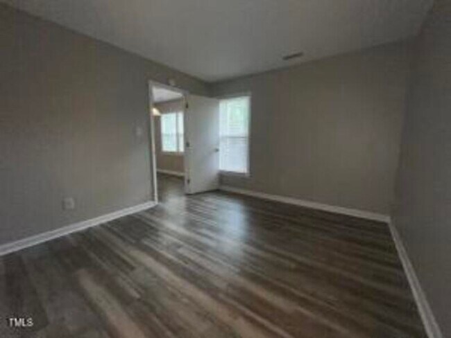 Building Photo - 3561 Mill Run