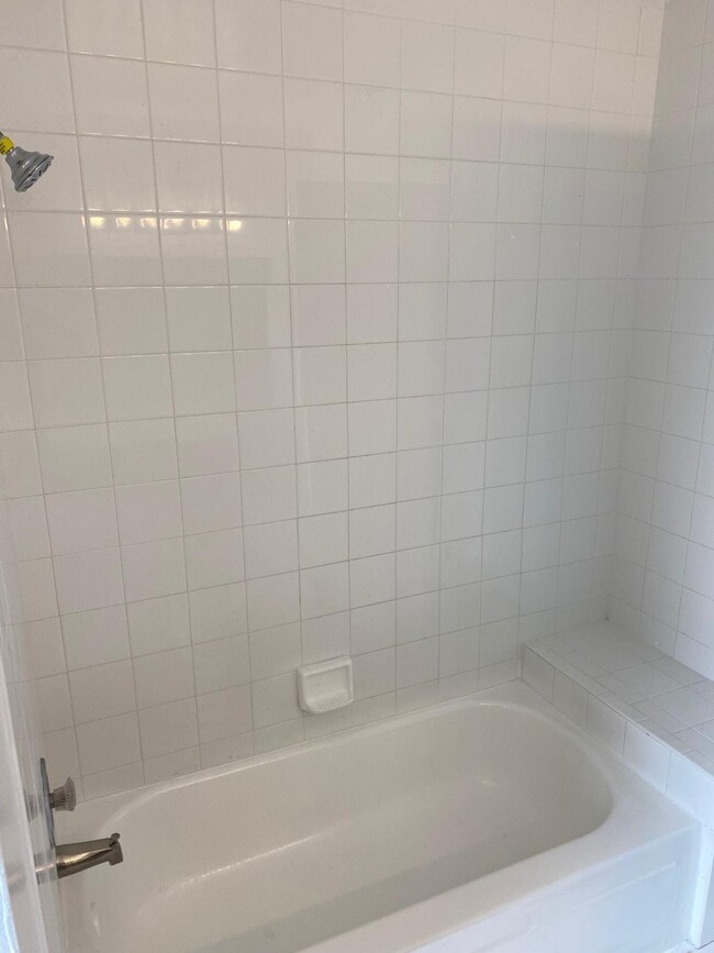 Building Photo - 11405 NW 35th St