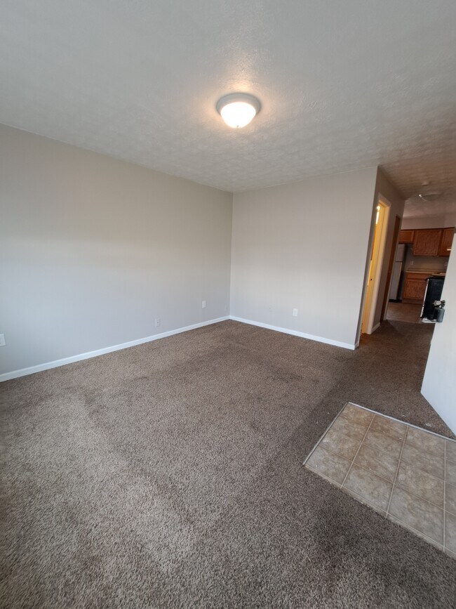 Building Photo - 4015 Keats Dr