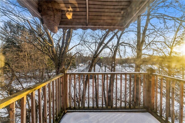 Building Photo - 54 W Grace St