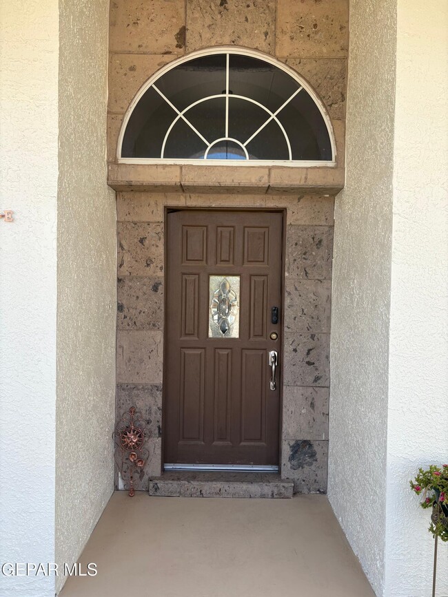 Building Photo - 1009 Sun Ridge Dr