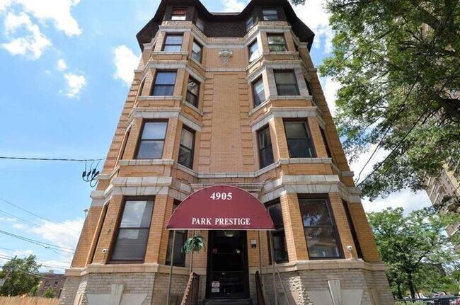 Building Photo - 4905 PARK Ave