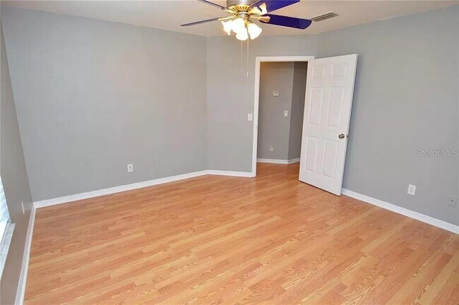 Building Photo - 3212 Tina Marie Dr