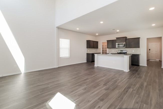 Building Photo - 15208 Estrella Rd E