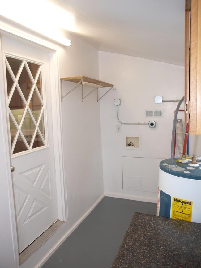 Building Photo - 1914 N 11th St