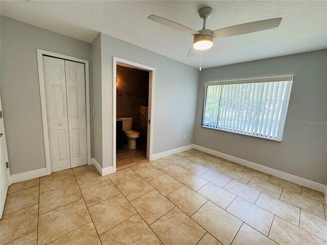 Building Photo - 3450 Suzette Dr