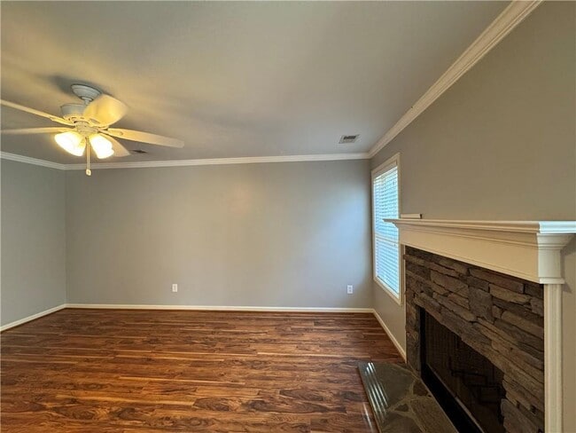 Building Photo - 106 Cypress Ct