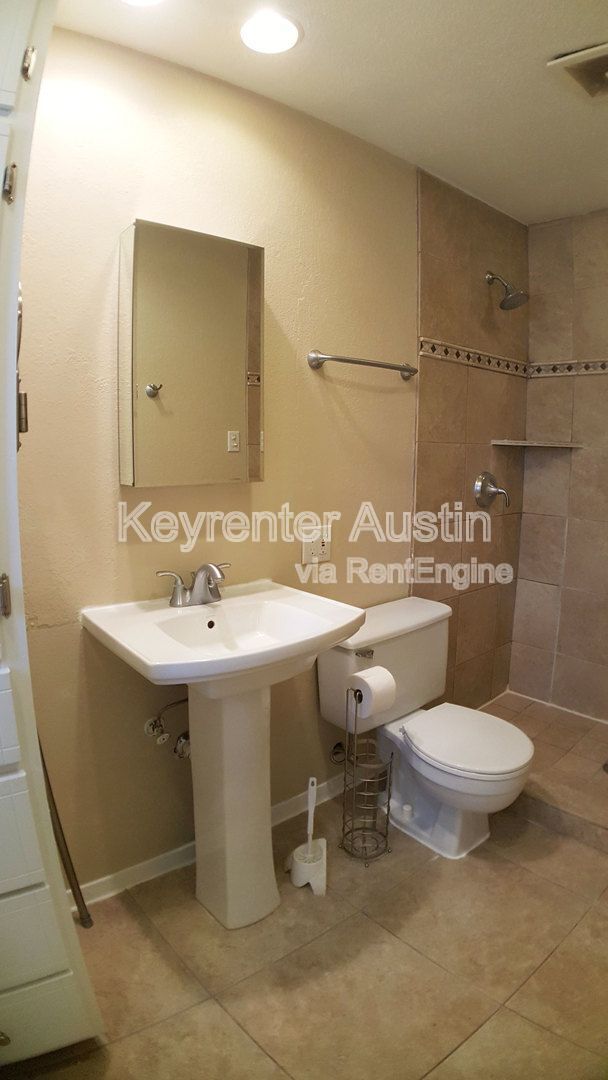 Building Photo - 11212 Slippery Elm Trail