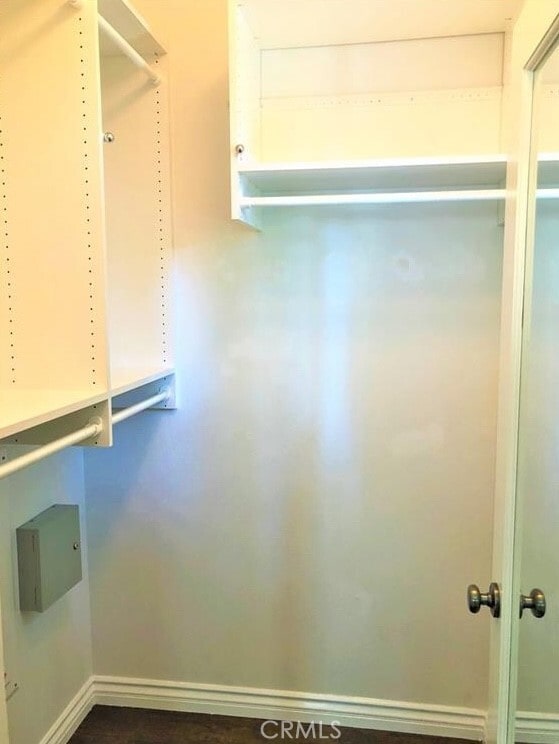 Building Photo - 243 Dewdrop