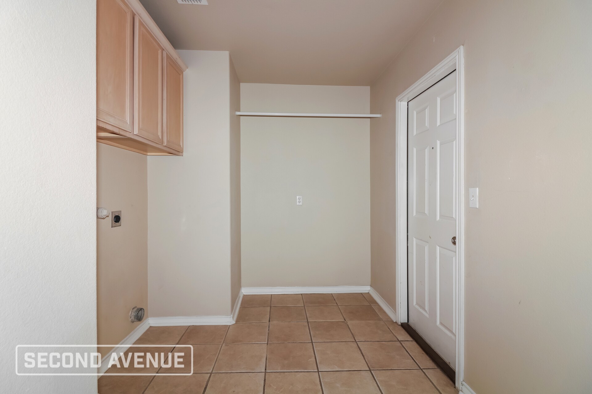 Building Photo - 7118 Citrus Valley Dr