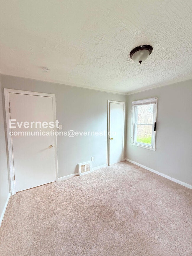 Building Photo - 19180 Trinity St