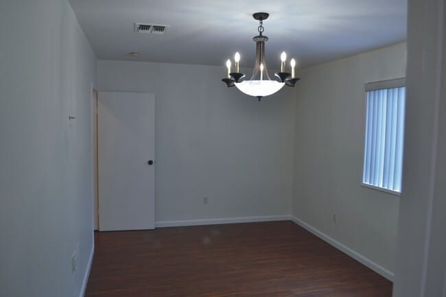 Building Photo - 6407 Gentry Ave