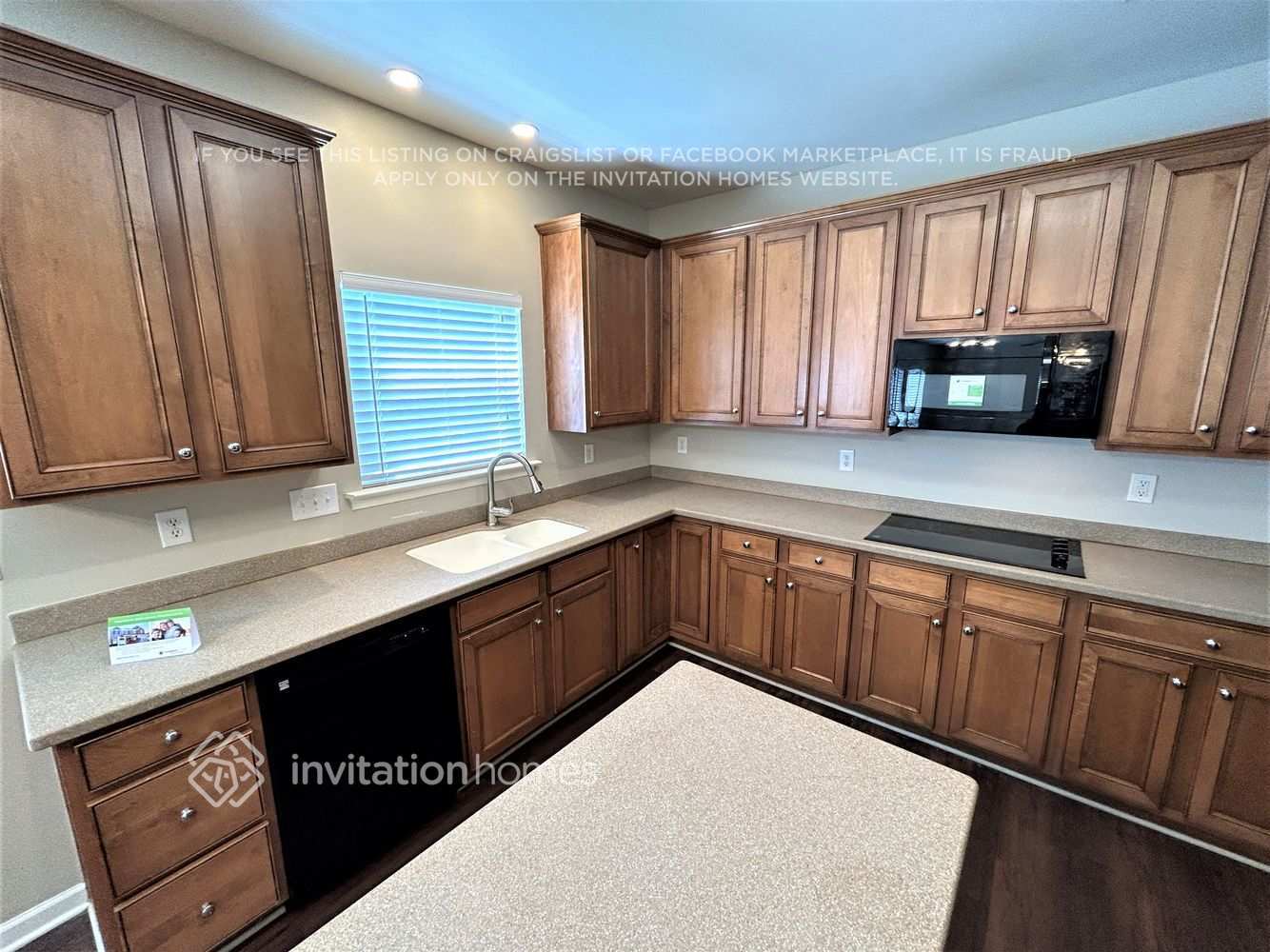 Building Photo - 3709 Wingfield Dr