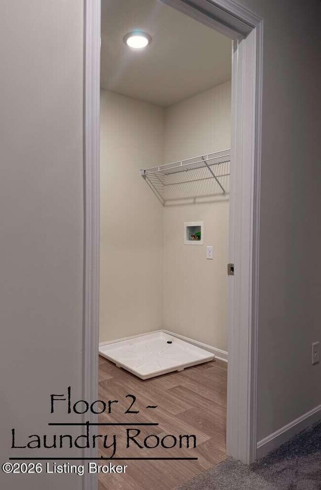 Building Photo - 2019 Lyndon Green Cir