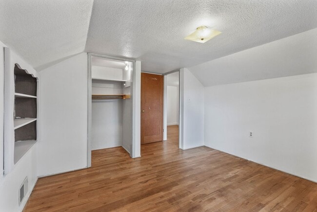 Building Photo - $300 off first month for February move-ins - Charming Country Retreat in Saint Anthony, ID