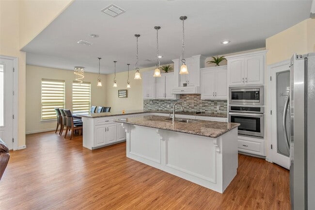 Building Photo - 2016 Santa Fe Cir