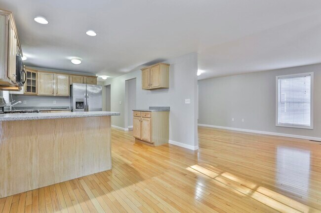 Building Photo - 98 Barbara Ln