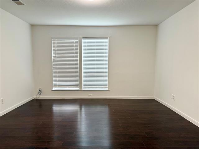 Building Photo - 3100 Townbluff Dr