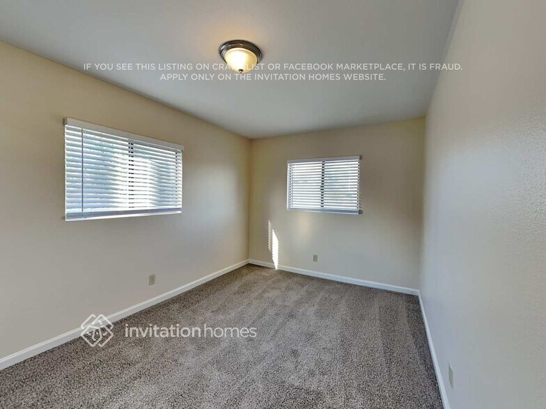 Building Photo - 2805 Rose Ct