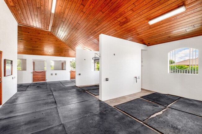 Building Photo - 3473 Grand Prix Farms Rd