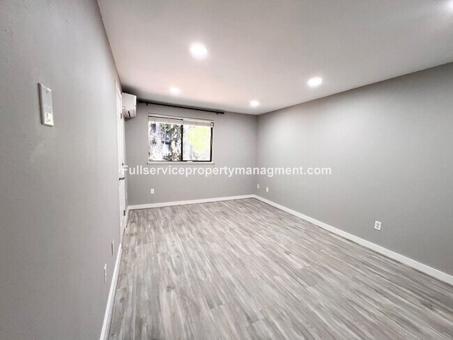 Building Photo - 4135 145th Ave NE