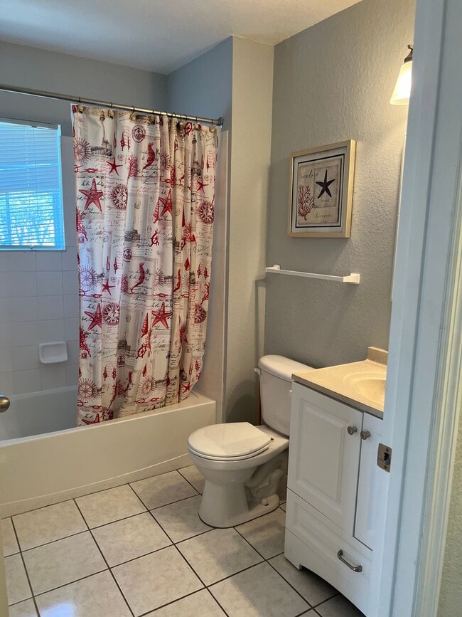 Building Photo - 2280 San Vital Dr