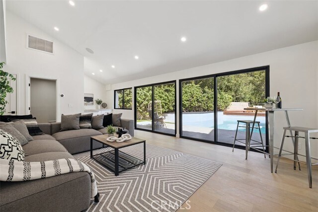 Building Photo - 4360 Park Alisal