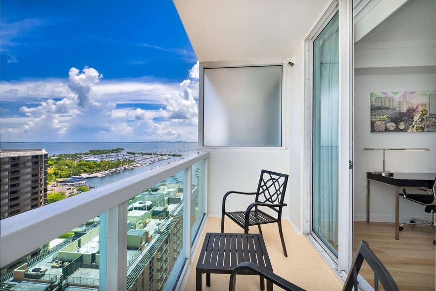 Building Photo - 2889 McFarlane Rd