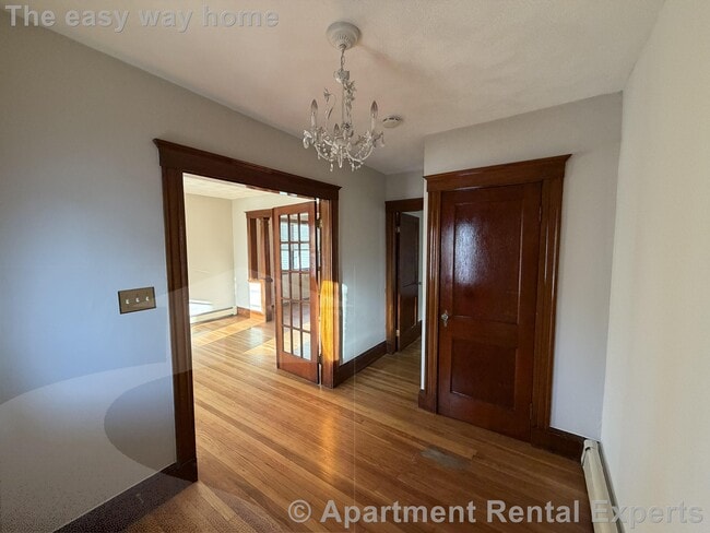 Building Photo - 30 Medford St