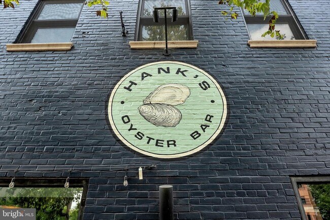 Building Photo - 705 Lyles Ln