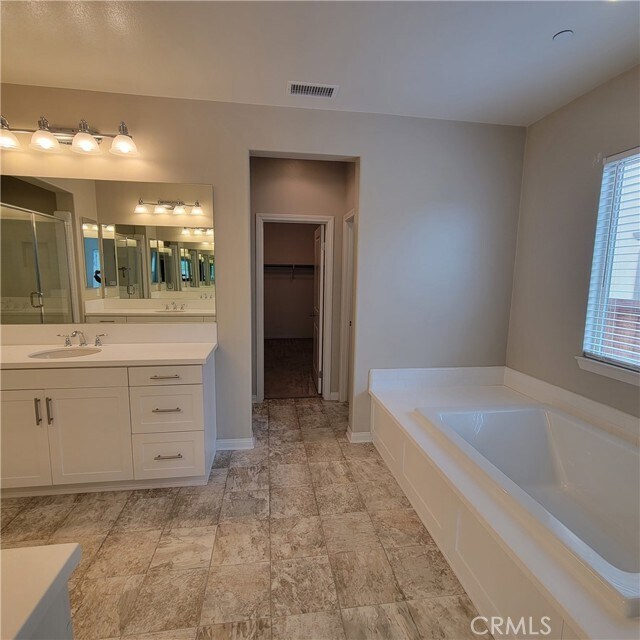 Building Photo - 27951 Mead Ct