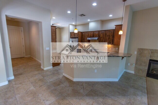 Building Photo - 4700 S Fulton Ranch Blvd