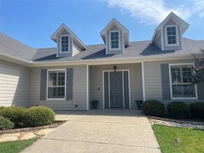Building Photo - 326 Harborview Dr