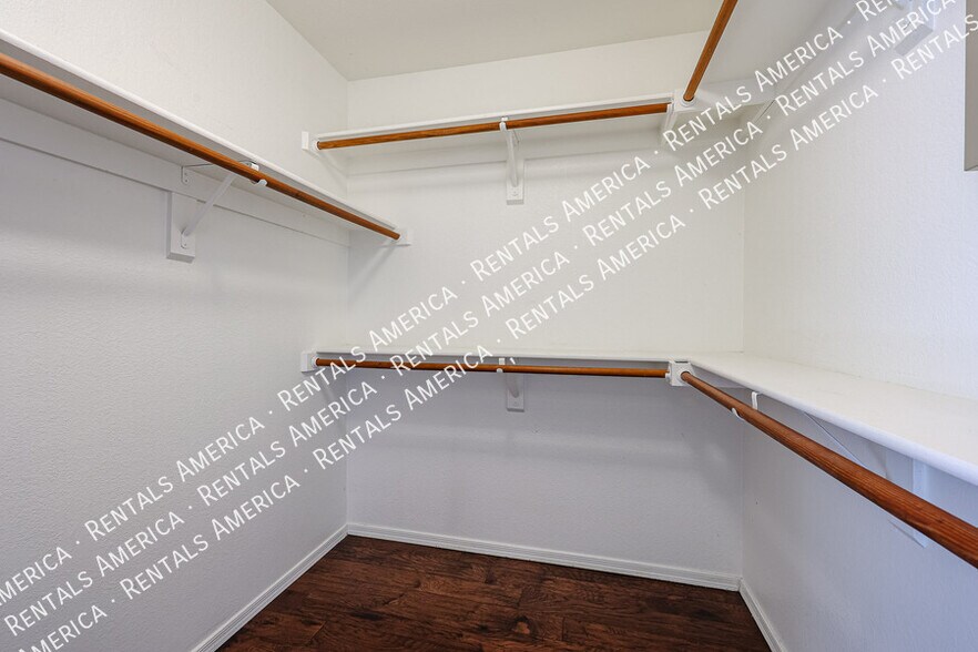 Building Photo - 15039 N 54th Pl