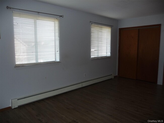 Building Photo - 39 Cedar Ct