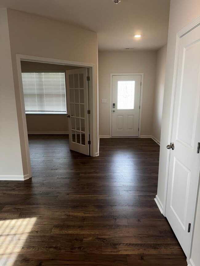 Building Photo - 434 Carolina Hemlock Dr