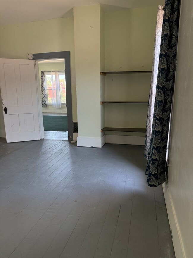 Building Photo - Big Character. Bigger Home in this 4 Bedroom-1 Bathroom charmer