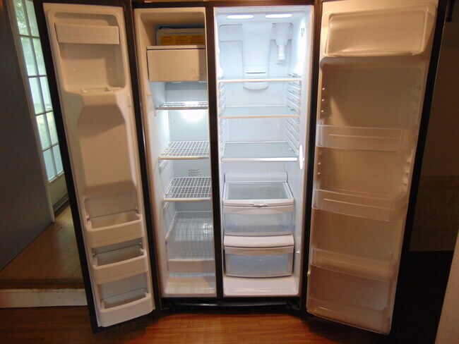 Building Photo - 2500 Ashton Rd