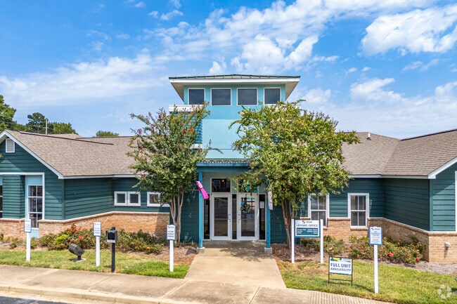 Leasing Office and Clubhouse