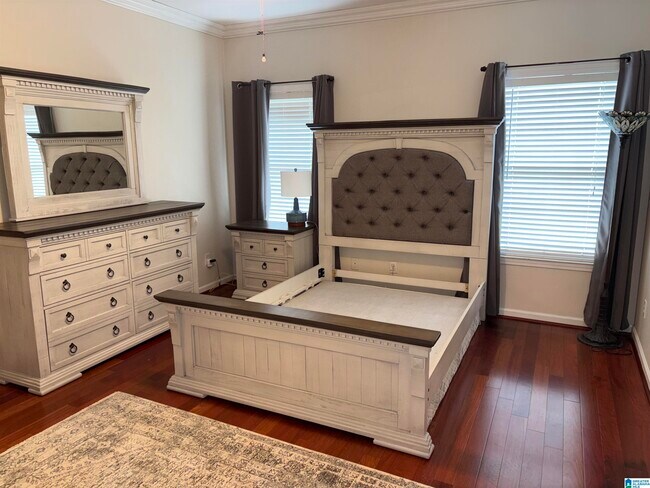 Building Photo - 805 Narrows Point Dr