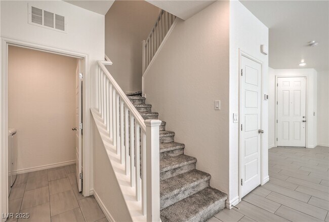 Building Photo - 219 Cordelia Cove Ave