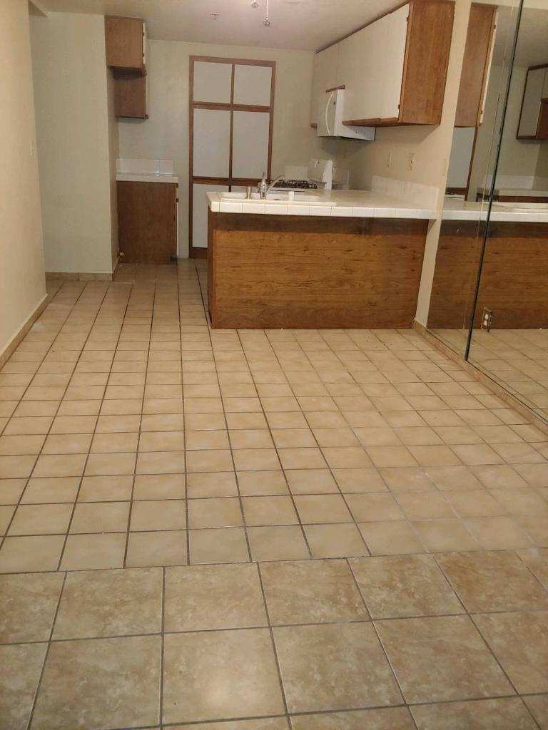 Building Photo - 44500 15th St E