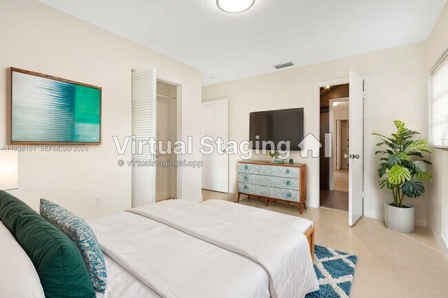 Building Photo - 8460 Menteith Terrace