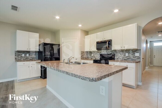 Building Photo - 10602 Burlwood Dr