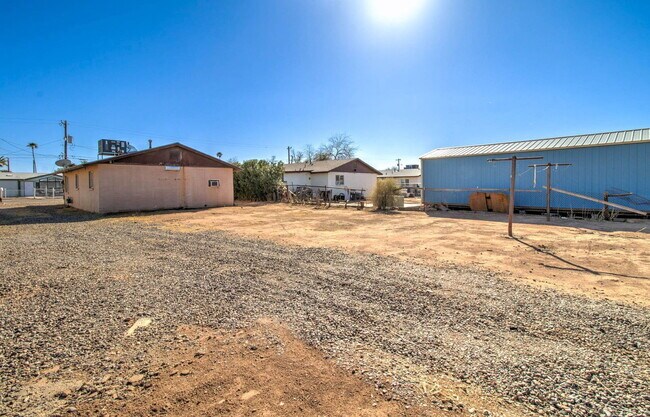 Building Photo - 342 W Taylor Ave