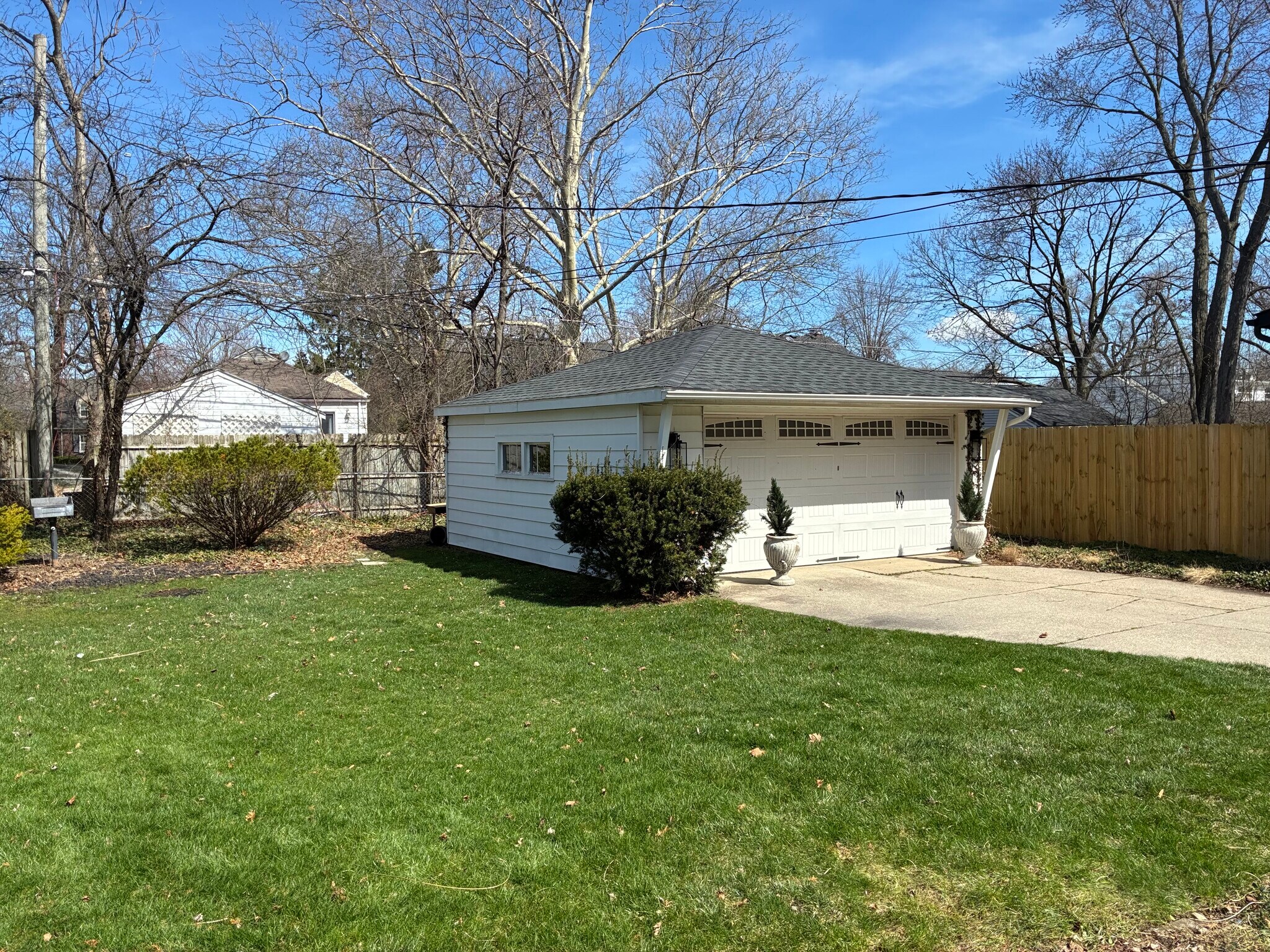 Building Photo - 1655 Hazel St