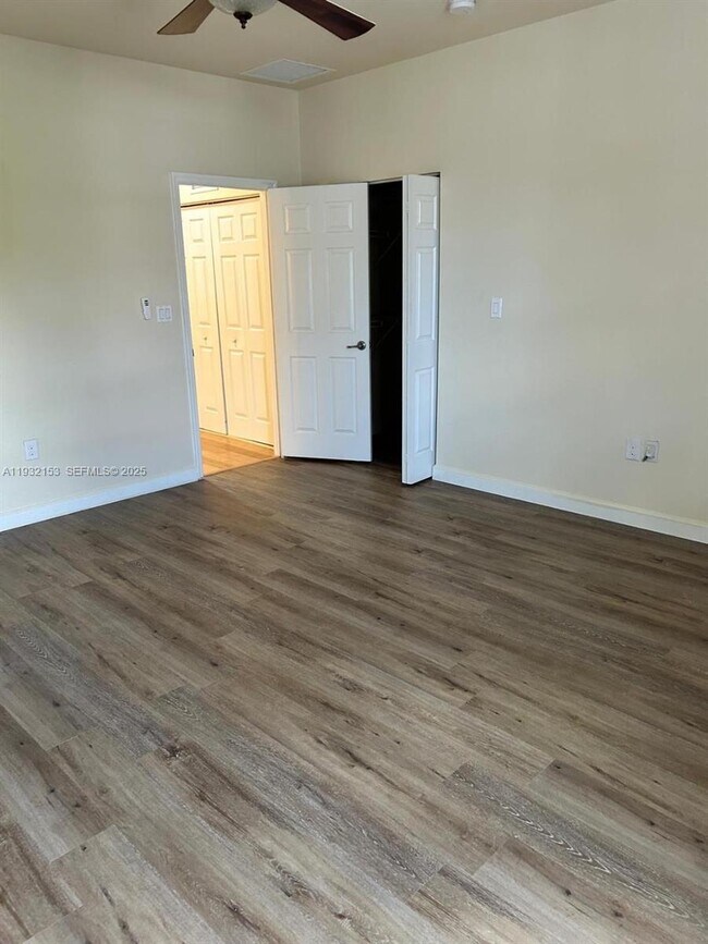 Building Photo - 9360 SW 170th Passage