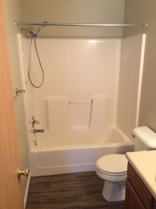 Building Photo - 1510 N Bernice Dr