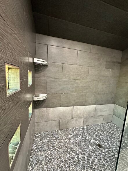 Building Photo - 1350 Camino Cristobal