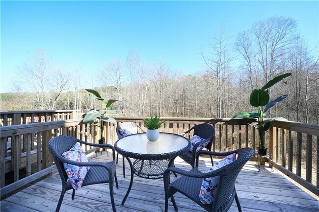 Building Photo - 257 Whitetail Cir